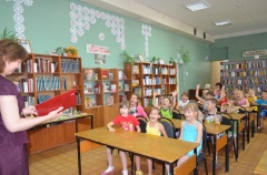Воспитанники  детского  сада «Теремок» посетили библиотечно-информационный центр