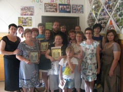 Жители фроловского ТОС «Мечта» на встрече со священником поговорили о семейных ценностях