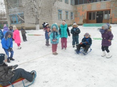 «Зимние забавы» воспитанников детского сада «Ивушка»